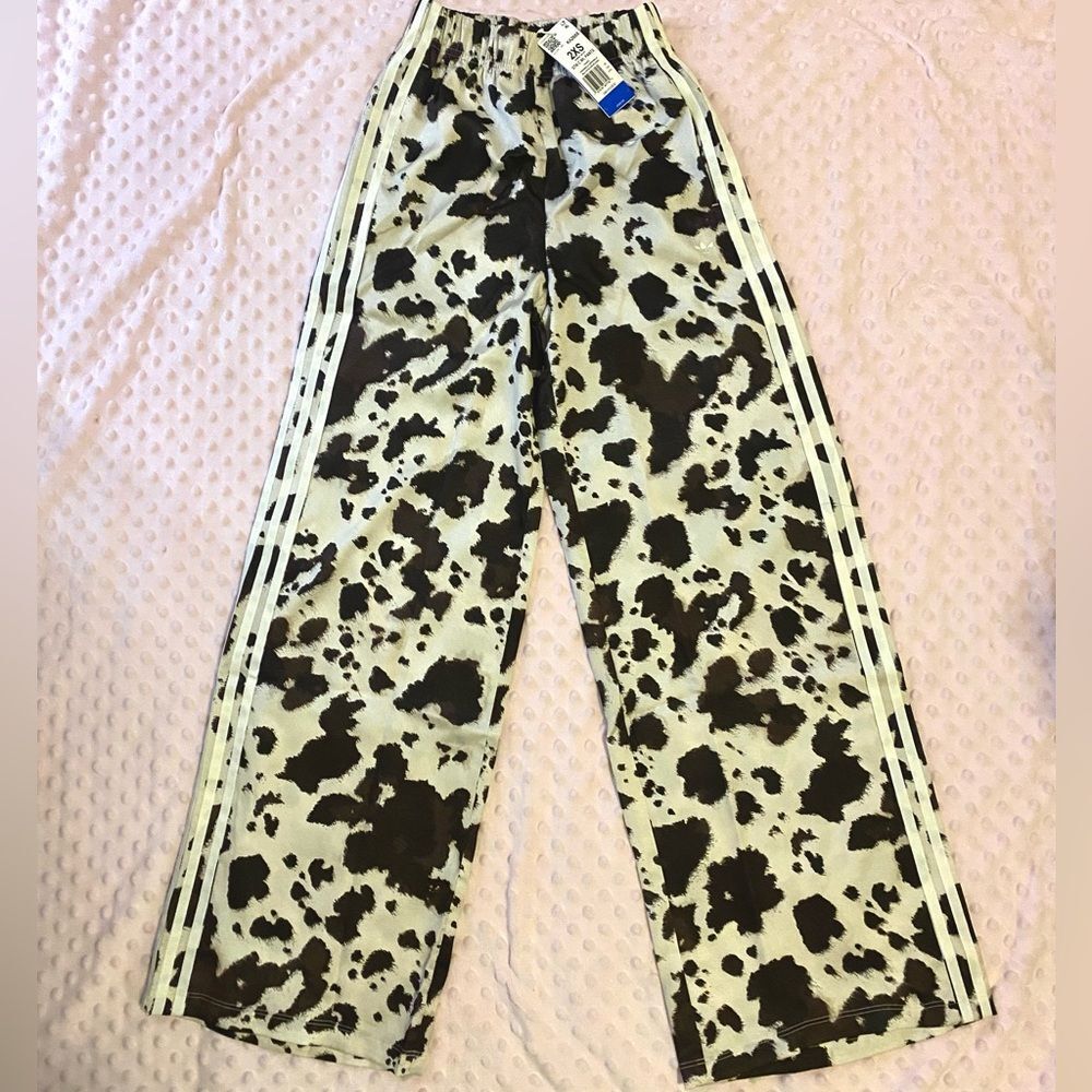 NWT RARE Adidas Originals Satin Wide Leg Animal Cow Print Track Pants 2XS - Picture 7 of 8
